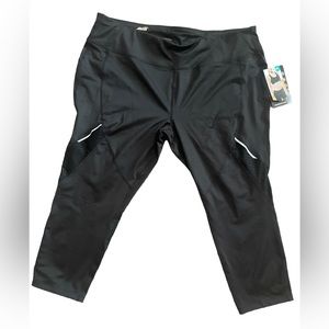 Avía capri leggings size XL